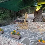 Villa Antikleia